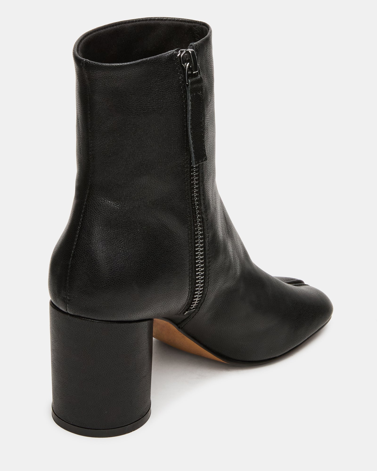 CARO BLACK LEATHER